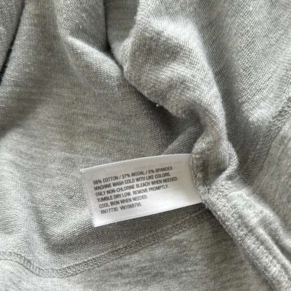 Merona Women’s Gray Cowl Neck Sweatshirt XXL - Picture 6 of 6